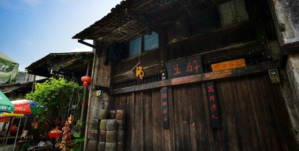 肖战的年底活动，从海外开启
